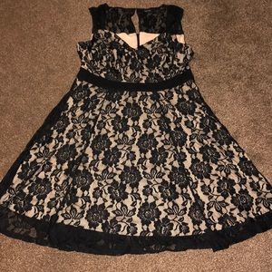 Torrid dress size 22
